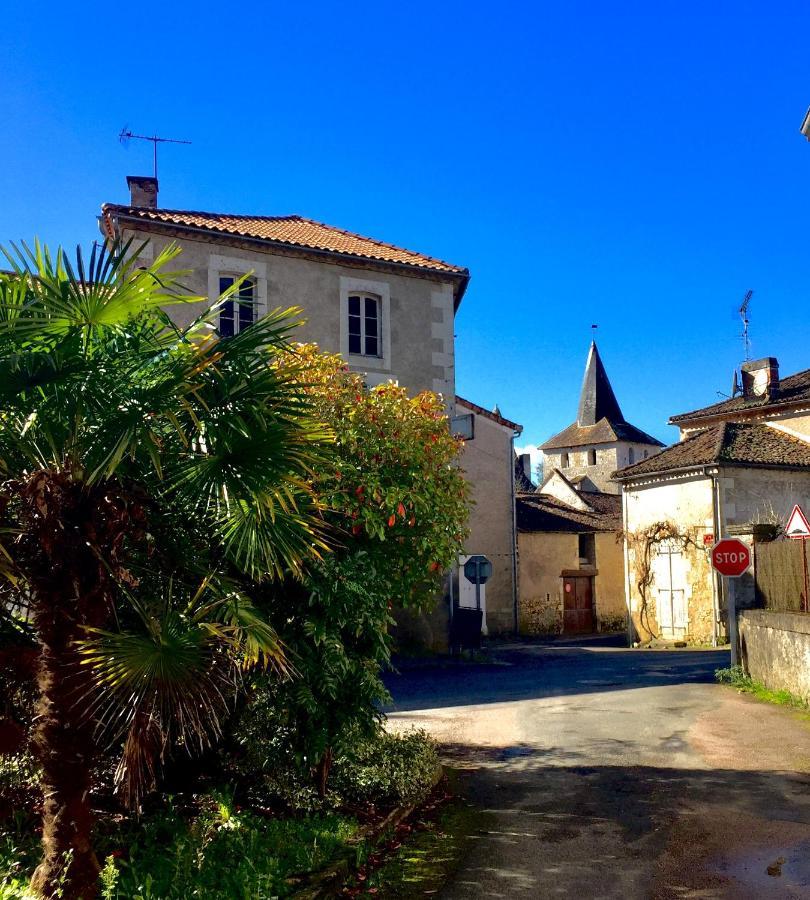 LApartment du Perigord Javerlhac-et-la-Chapelle-Saint-Robert Extérieur photo